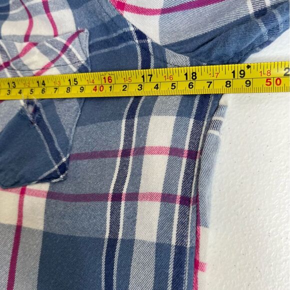 Woolrich Distressed Plaid Flannel Button Up Long Sleeve Roll Tab Women Medium - Picture 9 of 12